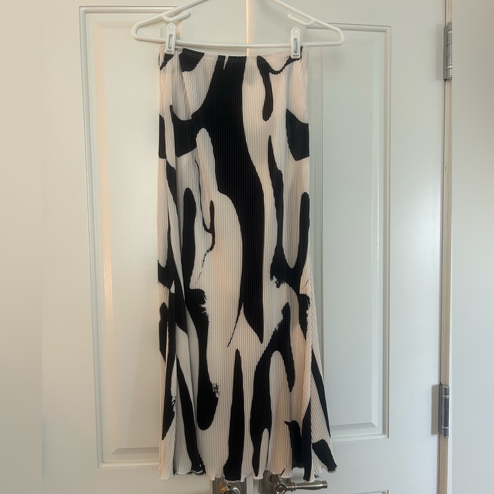 Black and white skirt.